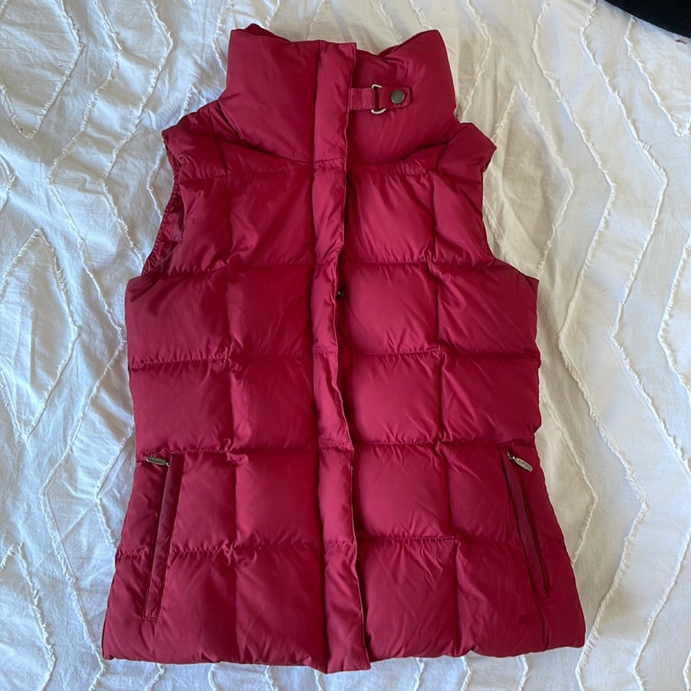 Eddie Bauer goose down vest size small.